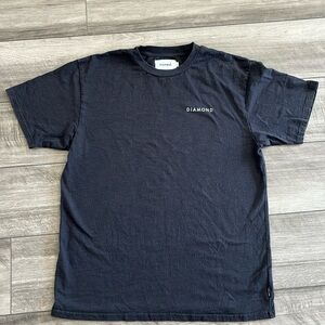 Men’s diamond black tee shirt.
